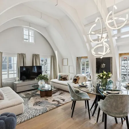 Apartment Old Town Diamond Penthouse Ac Private Rooftop Zürich