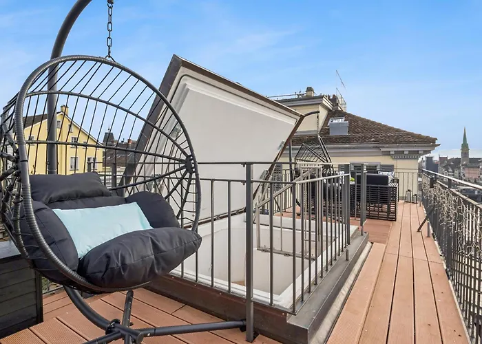 Old Town Diamond Penthouse Private Rooftop *